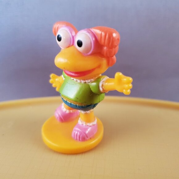 Muppets Skeeter Pvc Figure Muppet Babies Cake Topper Mini Fig 1985 Vintage 1.5" - Picture 3 of 4